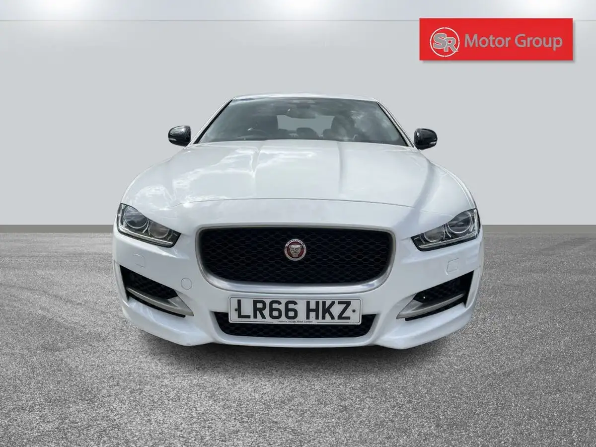 2016-jaguar-xe-20d-r-sport-180ps-auto-big-1