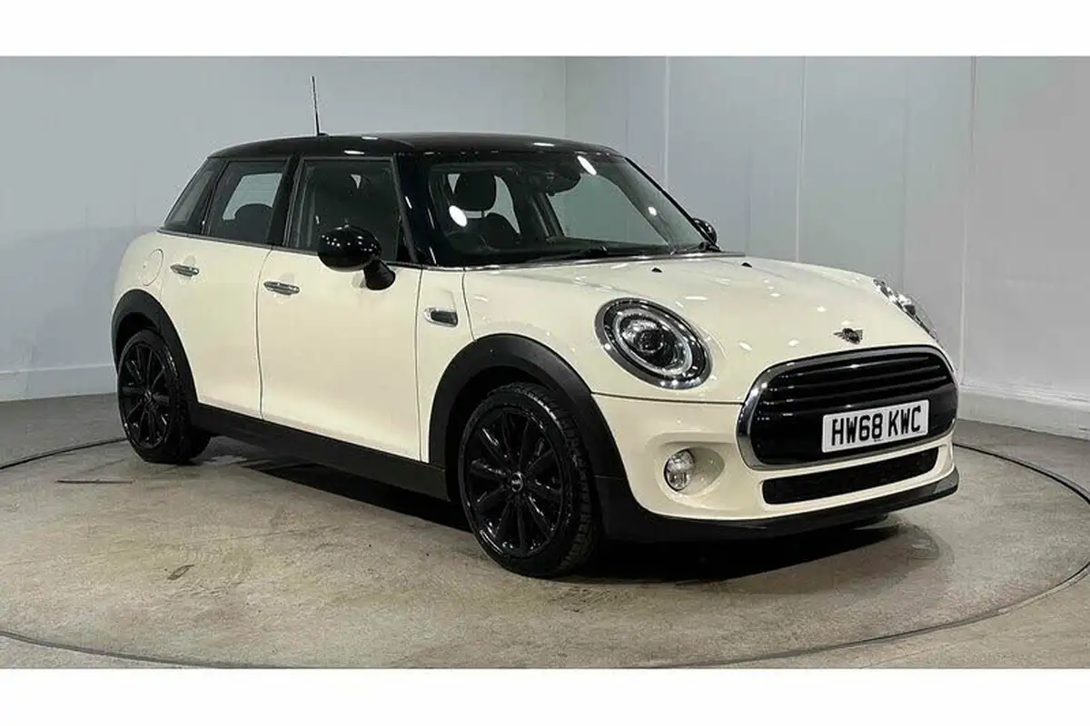 2018-mini-cooper-15-cooper-series-ii-ss-hatchback-5d-big-9