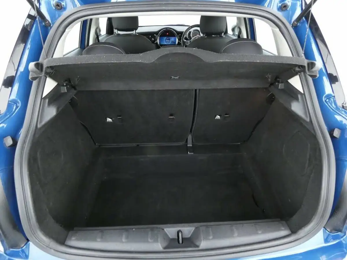 2021-mini-cooper-15-cooper-classic-hatchback-5d-auto-big-19
