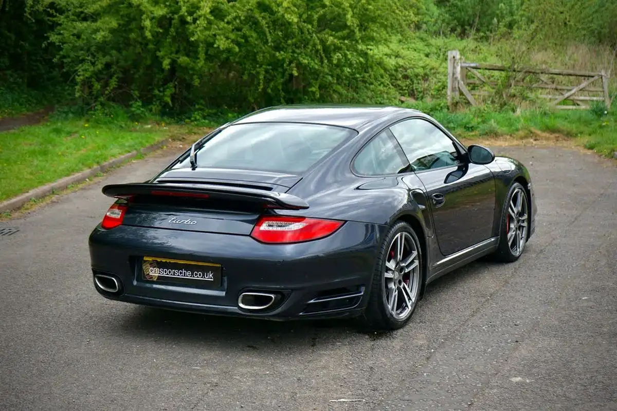 2010-porsche-911-38-turbo-coupe-pdk-big-47
