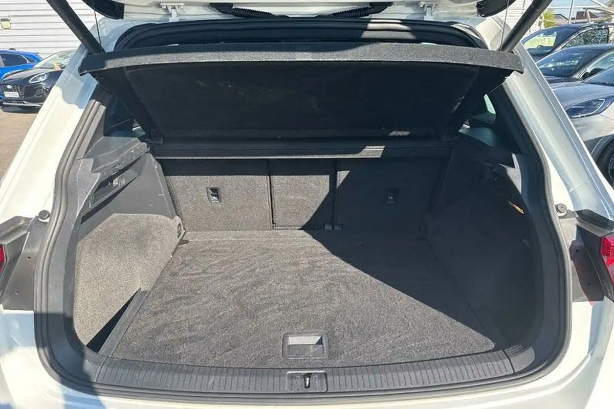 2017-volkswagen-tiguan-20-tsi-r-line-dsg-big-20