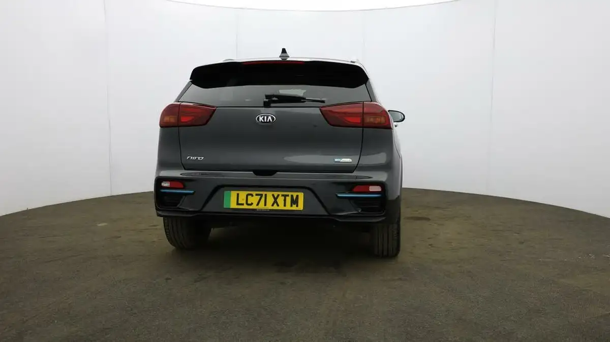 2021-kia-e-niro-ev-4-big-5