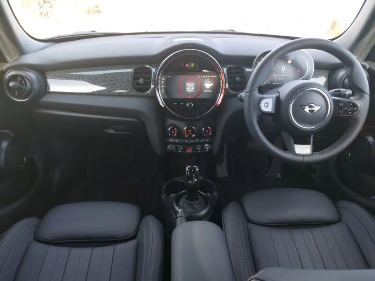 2024-mini-cooper-15-cooper-exclusive-premium-auto-hatchback-5d-auto-big-2