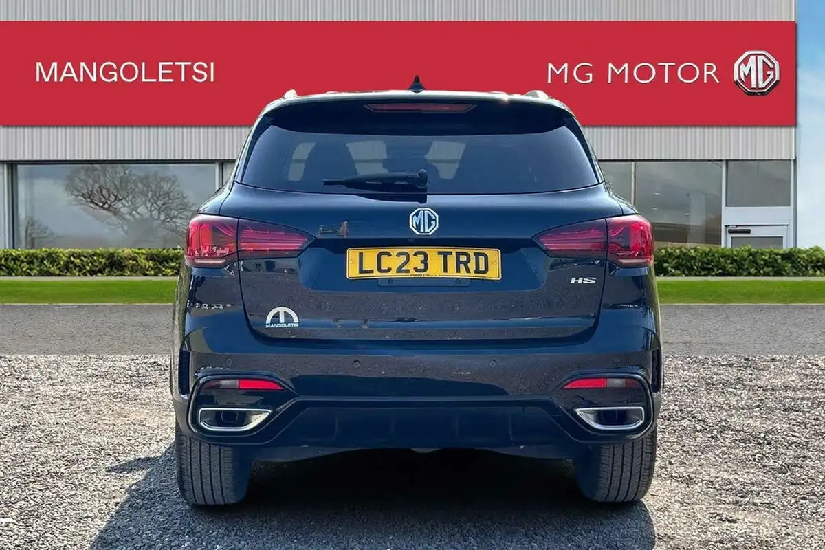 2023-mg-hs-15t-gdi-trophy-162ps-big-3