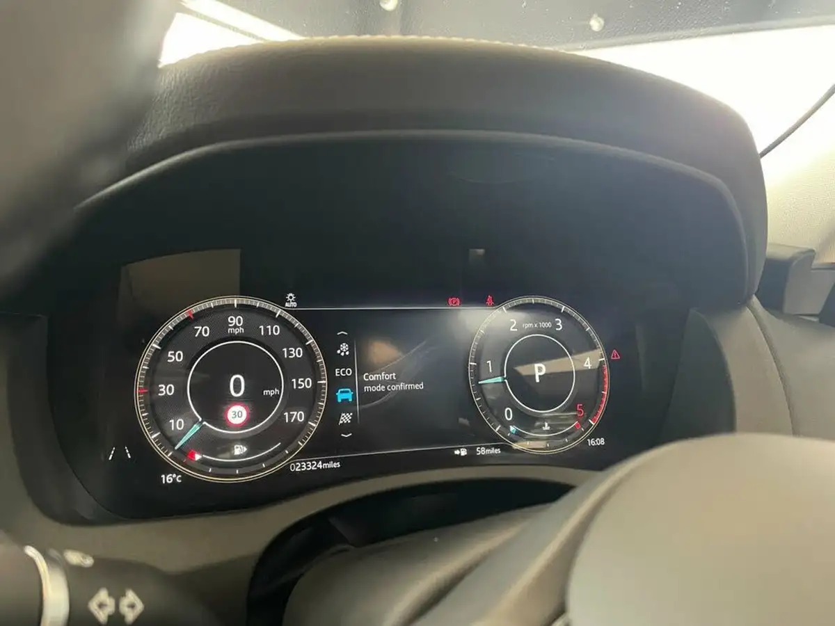 2021-jaguar-xe-20-d200-r-dynamic-hse-big-36
