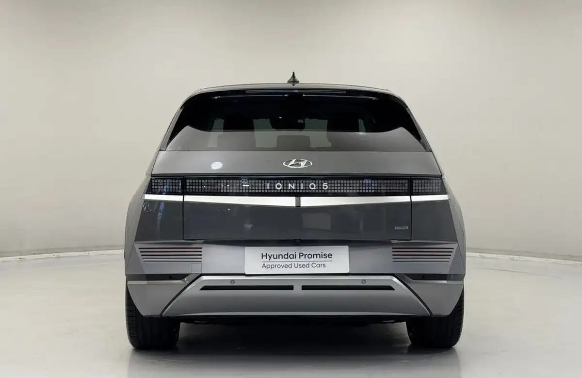2021-hyundai-ioniq-5-e-ultimate-305ps-73kwh-awd-big-6