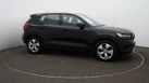 2020-volvo-xc40-20td-d3-momentum-small-38