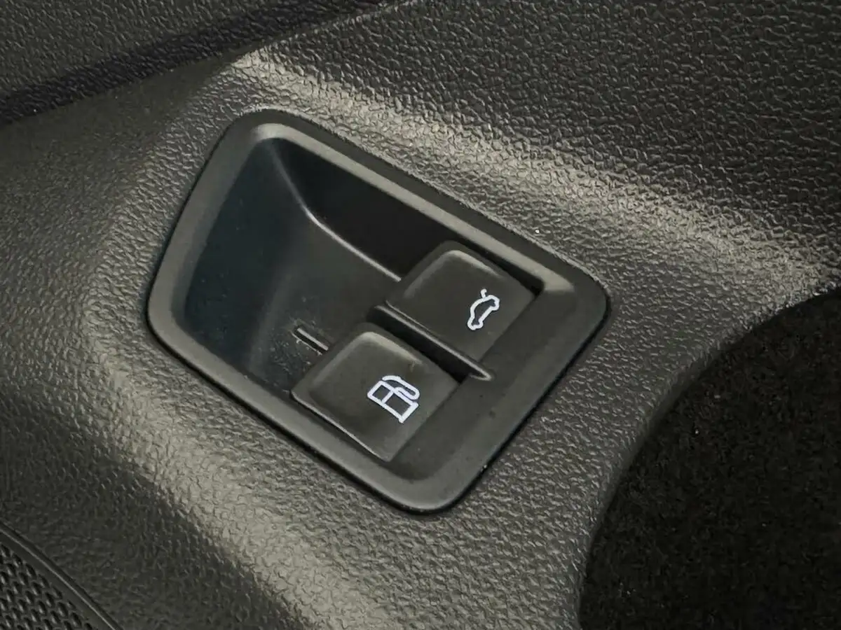 2021-volkswagen-passat-14-tsi-gte-advance-estate-5d-big-23