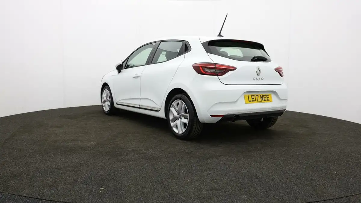 2021-renault-clio-10-sce-play-75bhp-big-70