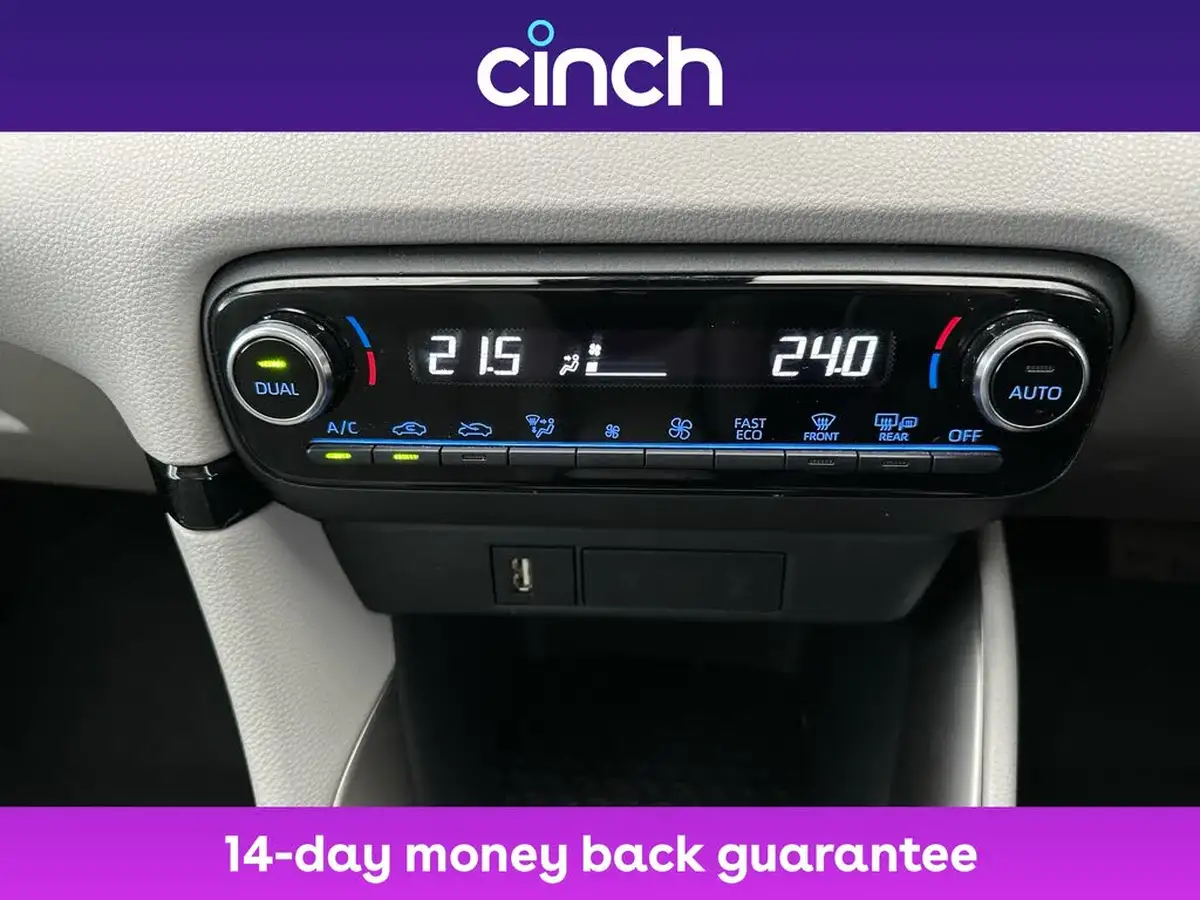 2022-toyota-yaris-15-vvt-i-excel-big-25
