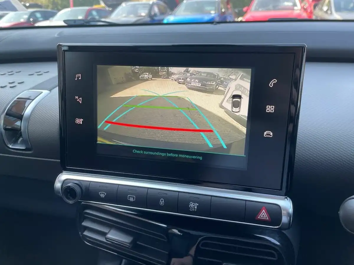 2018-citroen-c4-cactus-12-puretech-flair-130ps-big-26