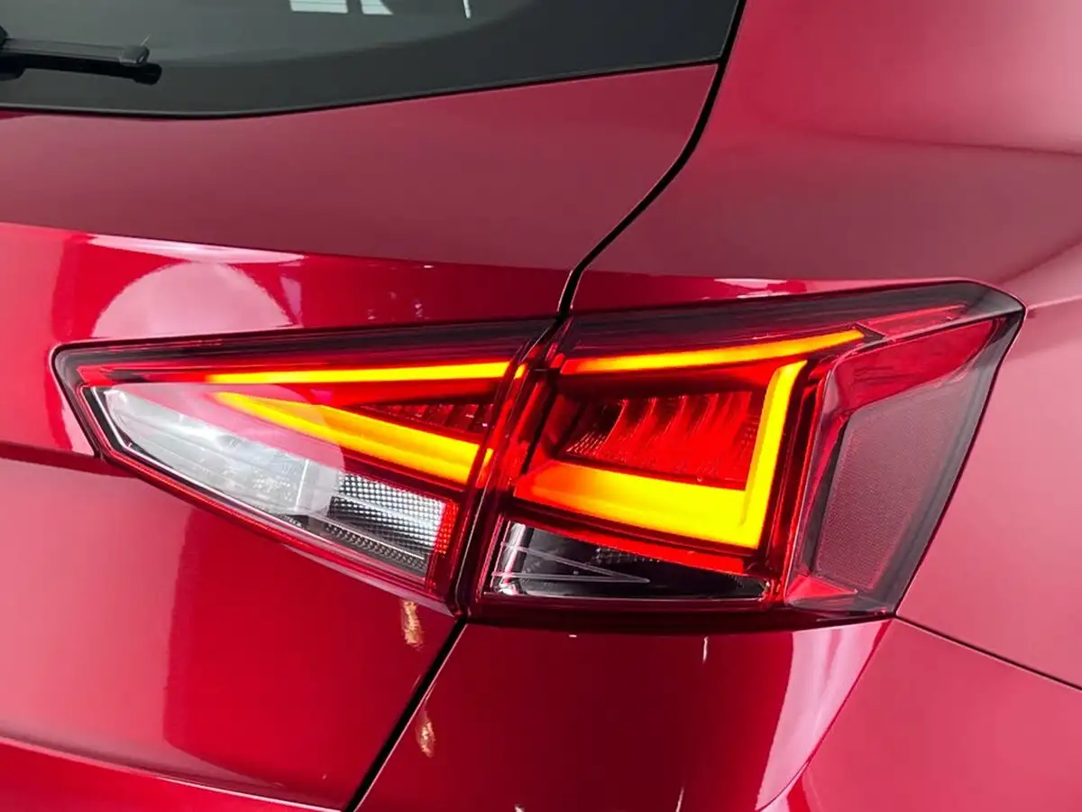 2020-seat-arona-10-tsi-xcellence-lux-115ps-big-7