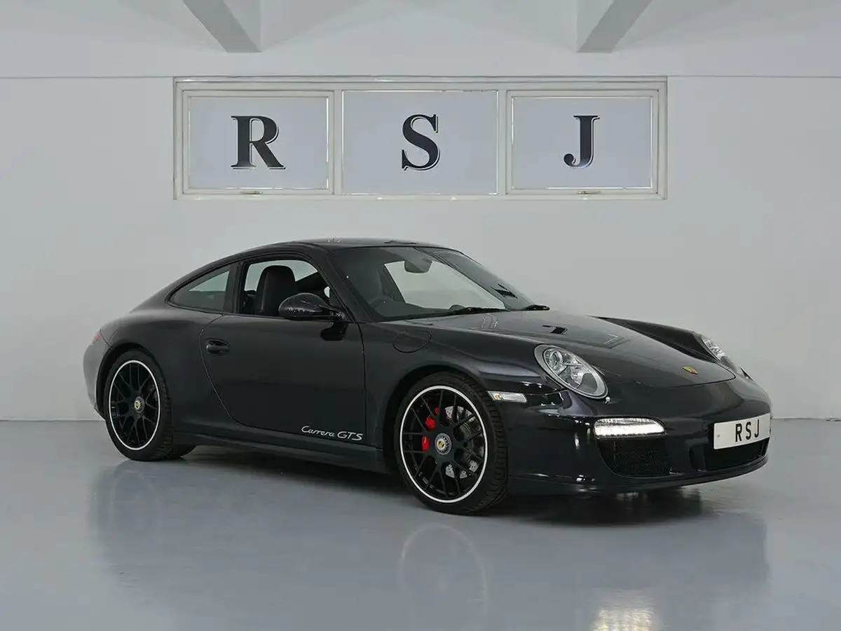 2011-porsche-911-38-carrera-gts-coupe-pdk-big-0