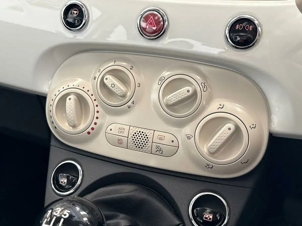 2016-fiat-500-12-lounge-big-22