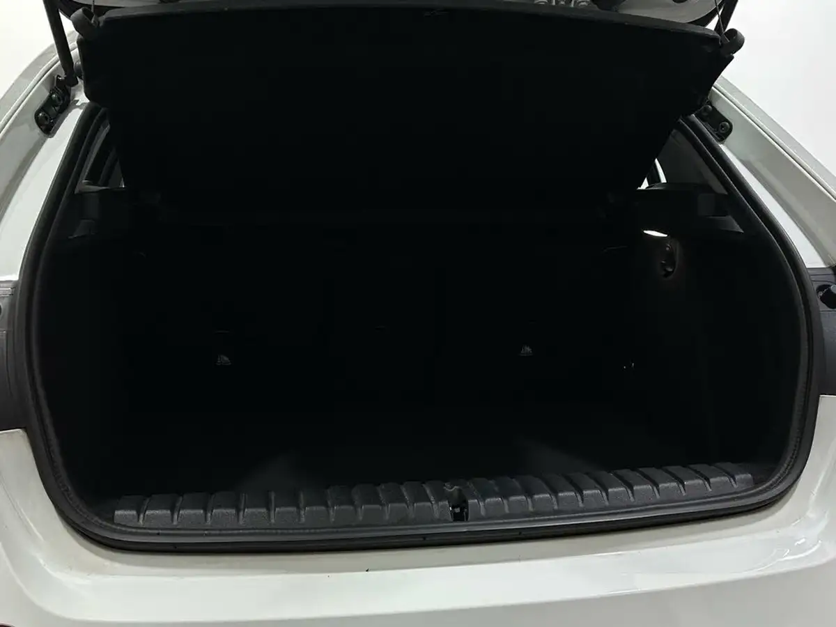 2021-bmw-1-series-15-118i-se-lcp-dct-big-45