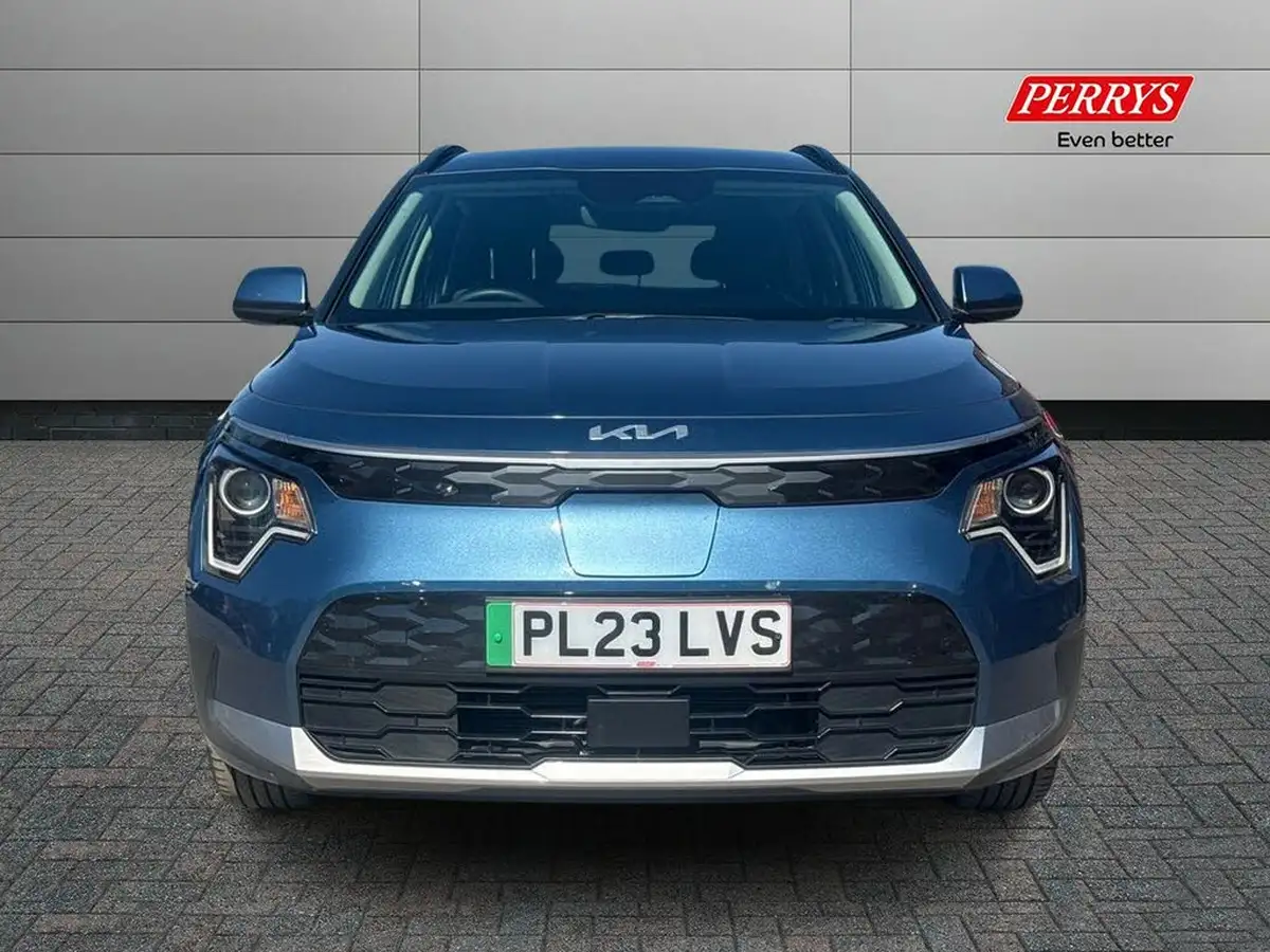 2023-kia-niro-ev-e-2-big-3