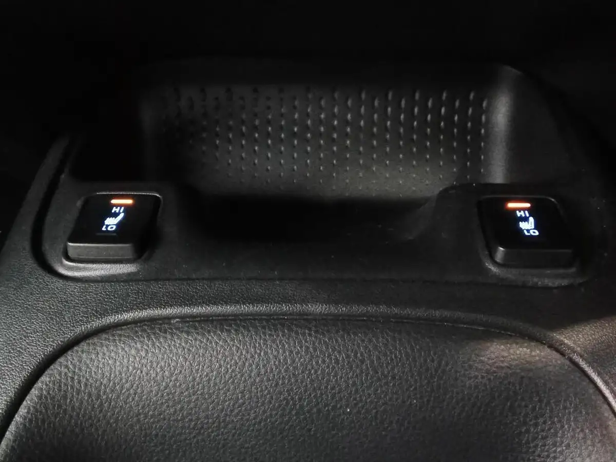 2021-toyota-corolla-18-vvt-i-gr-sport-17in-alloy-wheelstrk-touring-sports-big-21