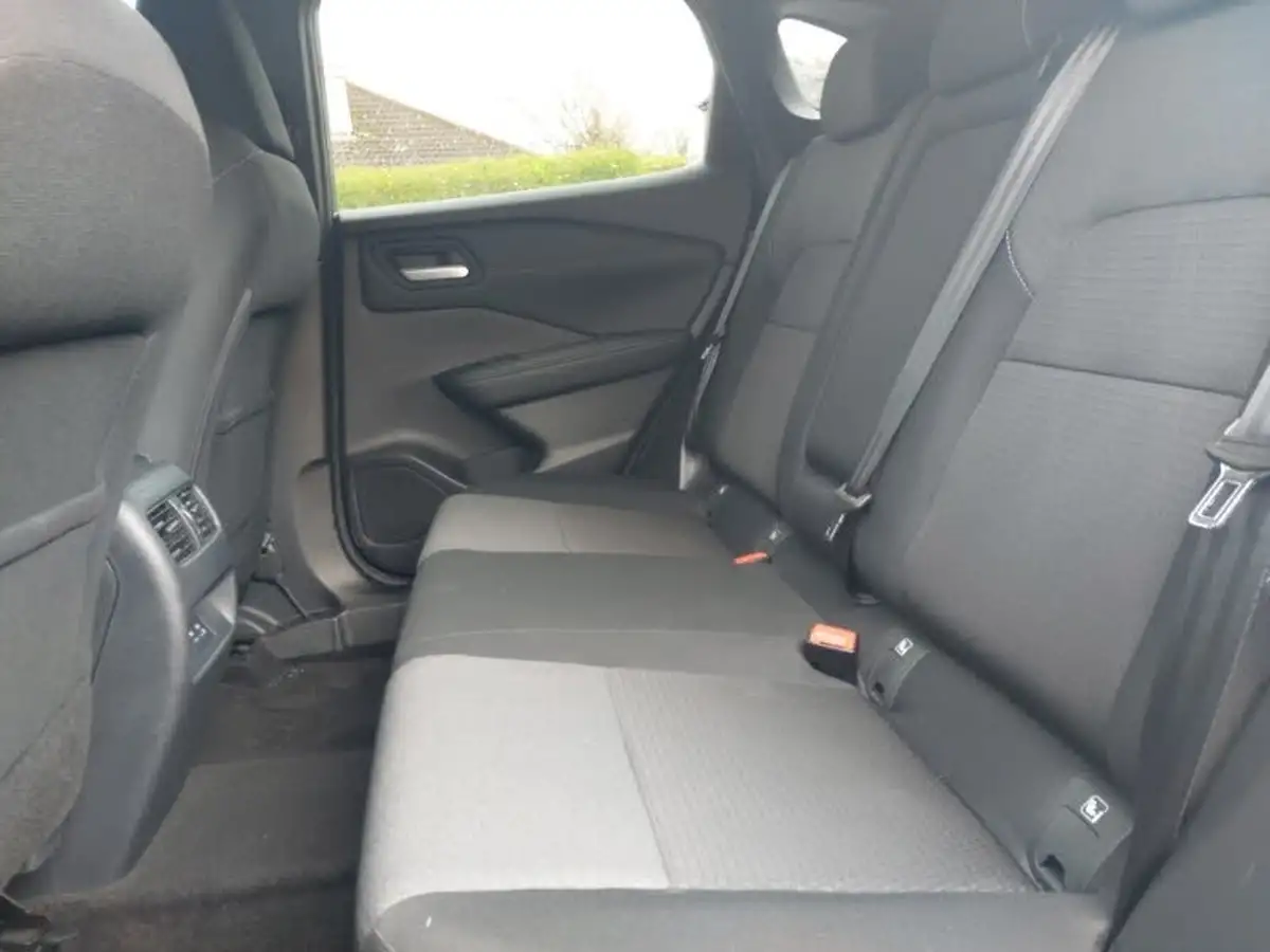 2021-nissan-qashqai-13-dig-t-premiere-edition-158ps-x-tronic-big-5