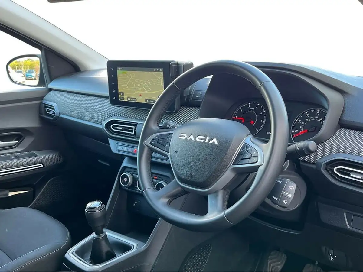 2023-dacia-jogger-10-tce-extreme-se-big-4