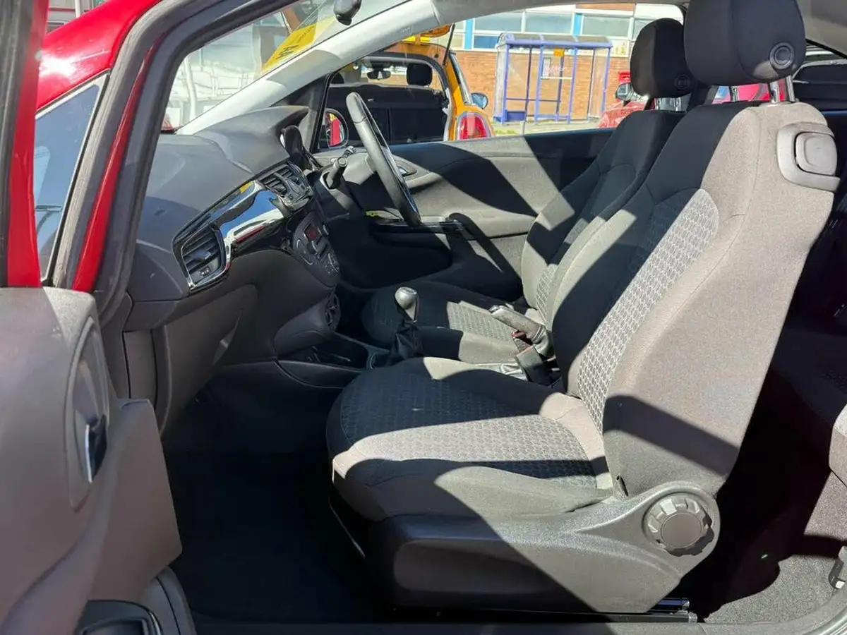 2016-vauxhall-corsa-14i-sting-75ps-3d-big-24