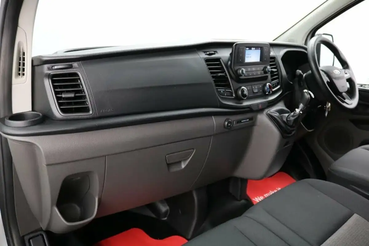 2020-ford-transit-custom-20tdci-280-l1h1-leader-105pseu6dt-panel-van-big-24