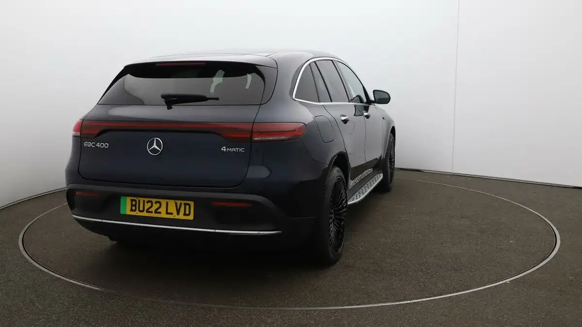2022-mercedes-benz-eqc-e-eqc-400-amg-line-premium-plus-big-51
