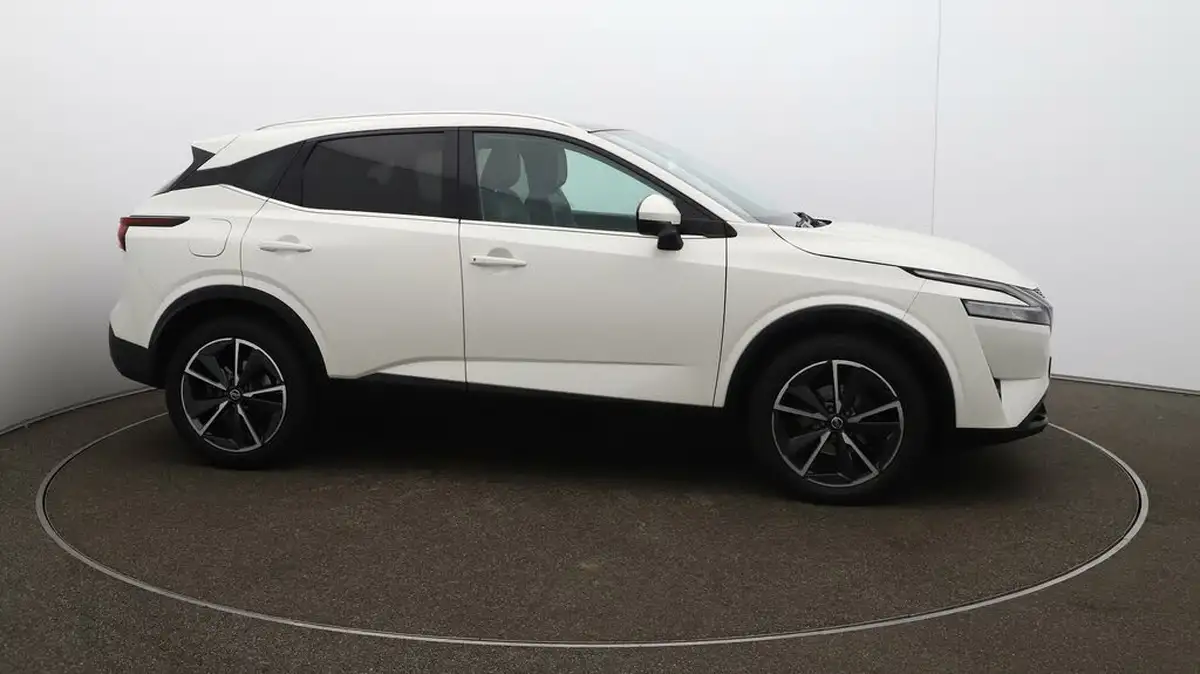 2022-nissan-qashqai-13-dig-t-tekna-158ps-xtronic-big-39