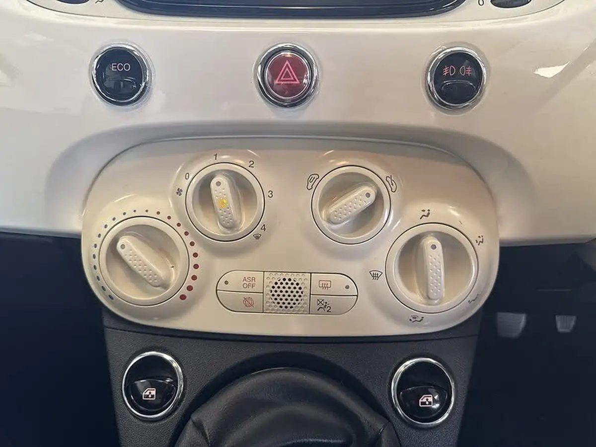 2020-fiat-500-09-twinair-lounge-big-16