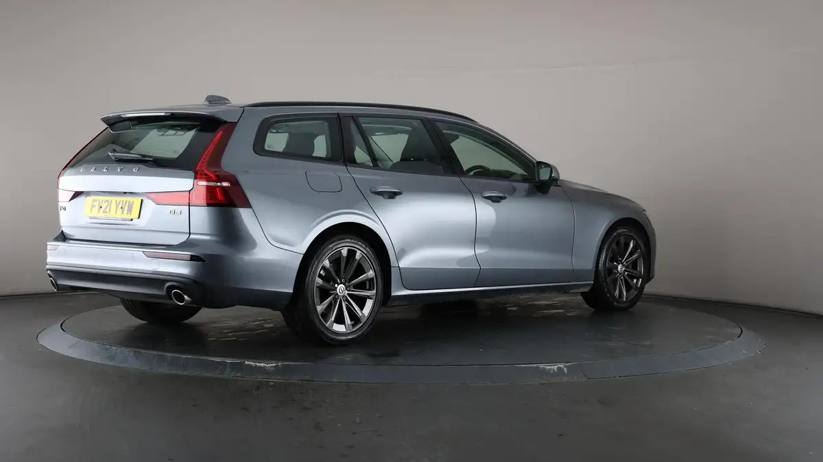2021-volvo-v60-20-b3-momentum-160bhp-big-61