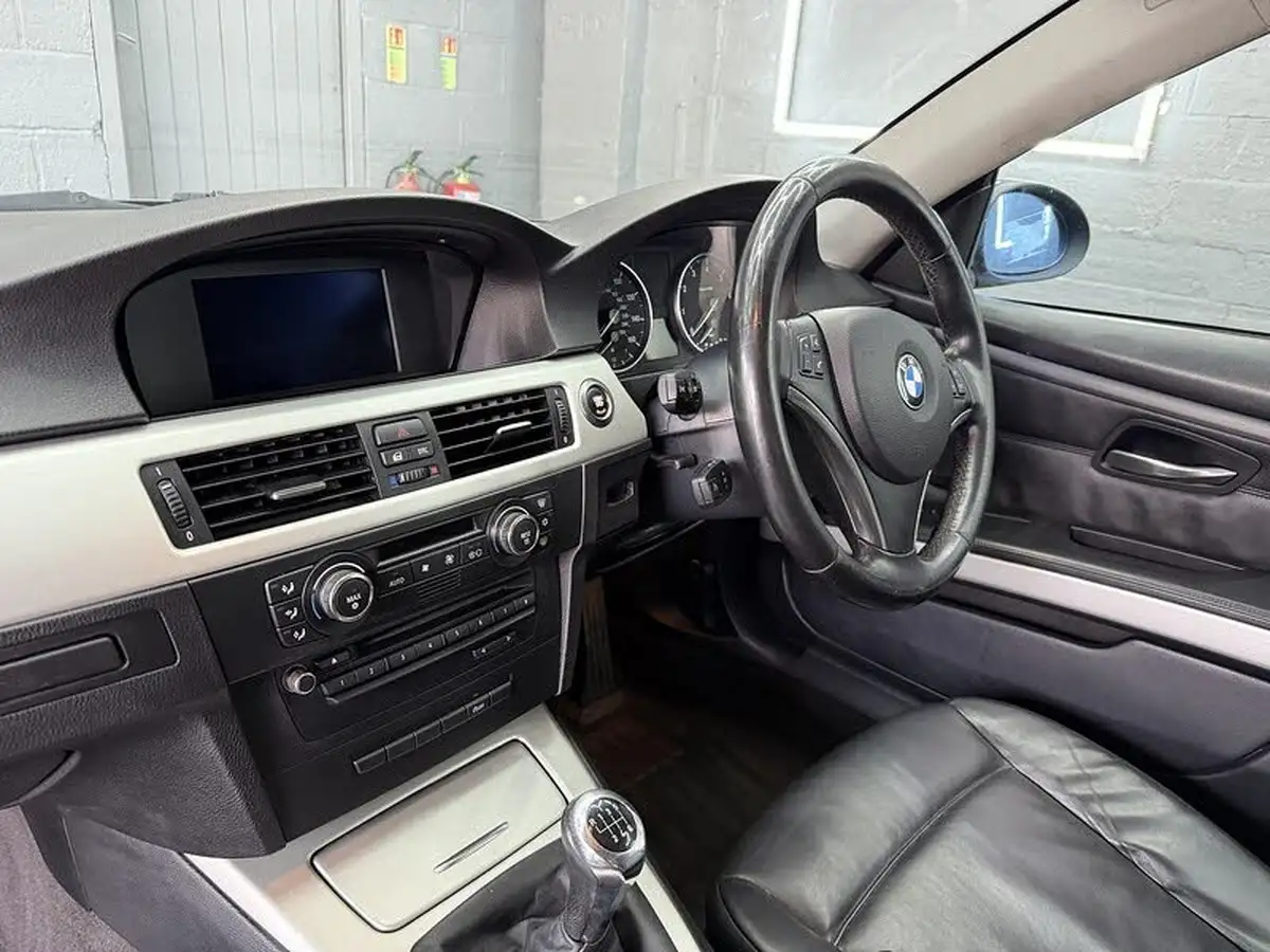2008-bmw-3-series-20-320i-se-coupe-2d-big-35
