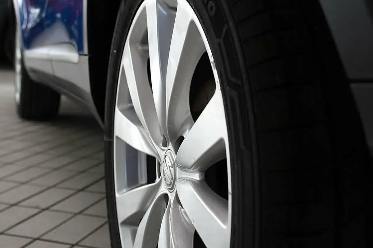 2019-mg-zs-suv-15-vti-tech-excite-105bhp-big-16