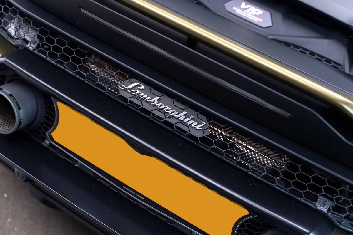 2024-lamborghini-huracan-big-11