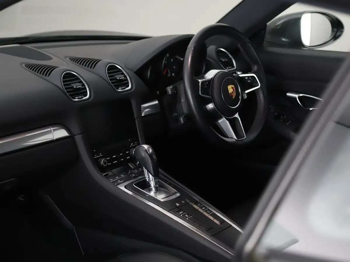 2019-porsche-cayman-718-20-cayman-pdk-big-16
