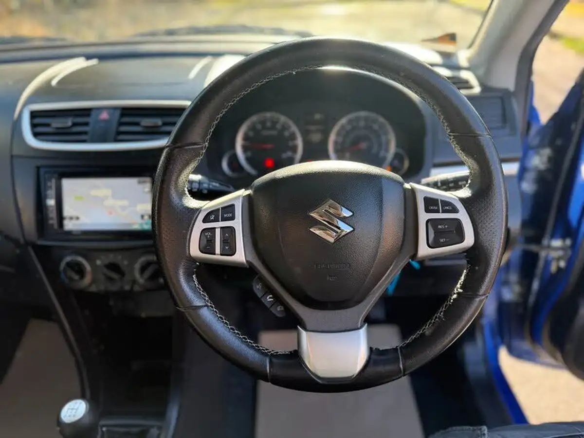 2016-suzuki-swift-12-sz-l-5d-big-5