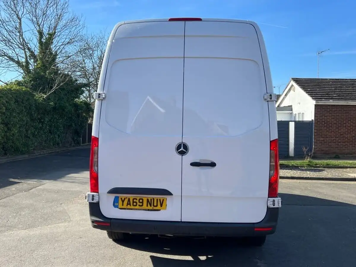 2020-mercedes-benz-sprinter-21cdi-314-l2h1-panel-van-fwd-big-3