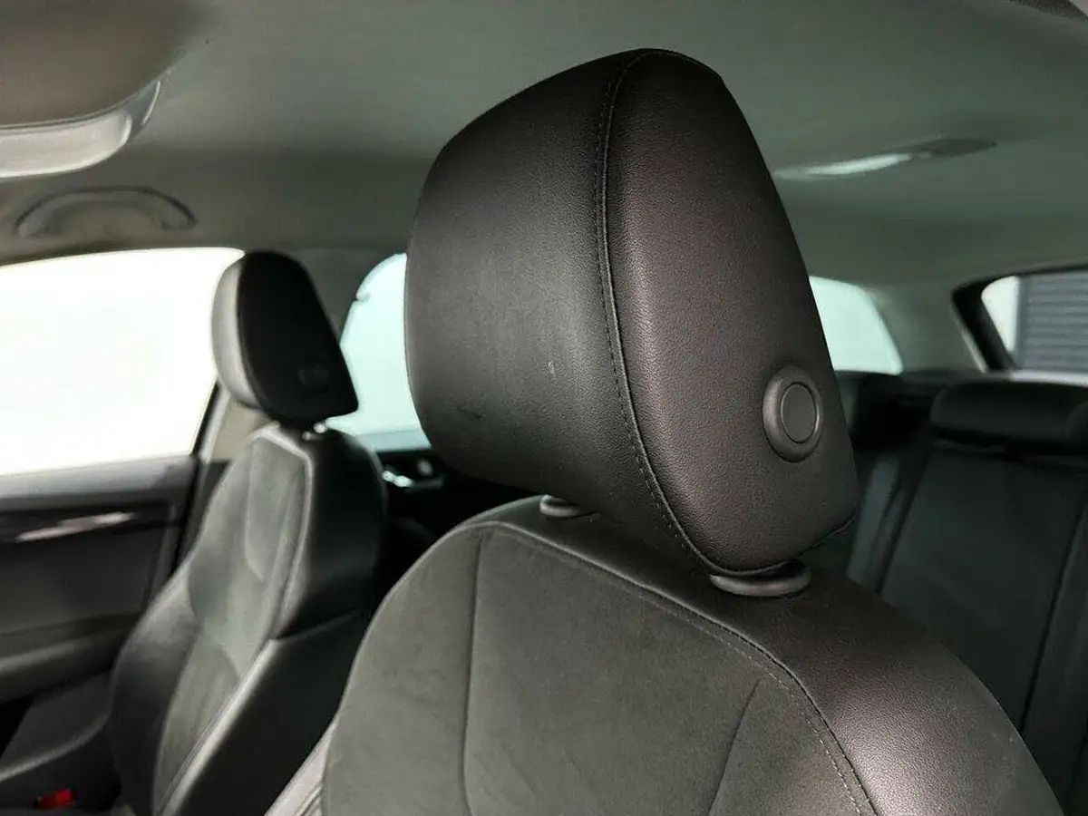 2019-skoda-octavia-20tdi-se-l-estate-dsg-big-35