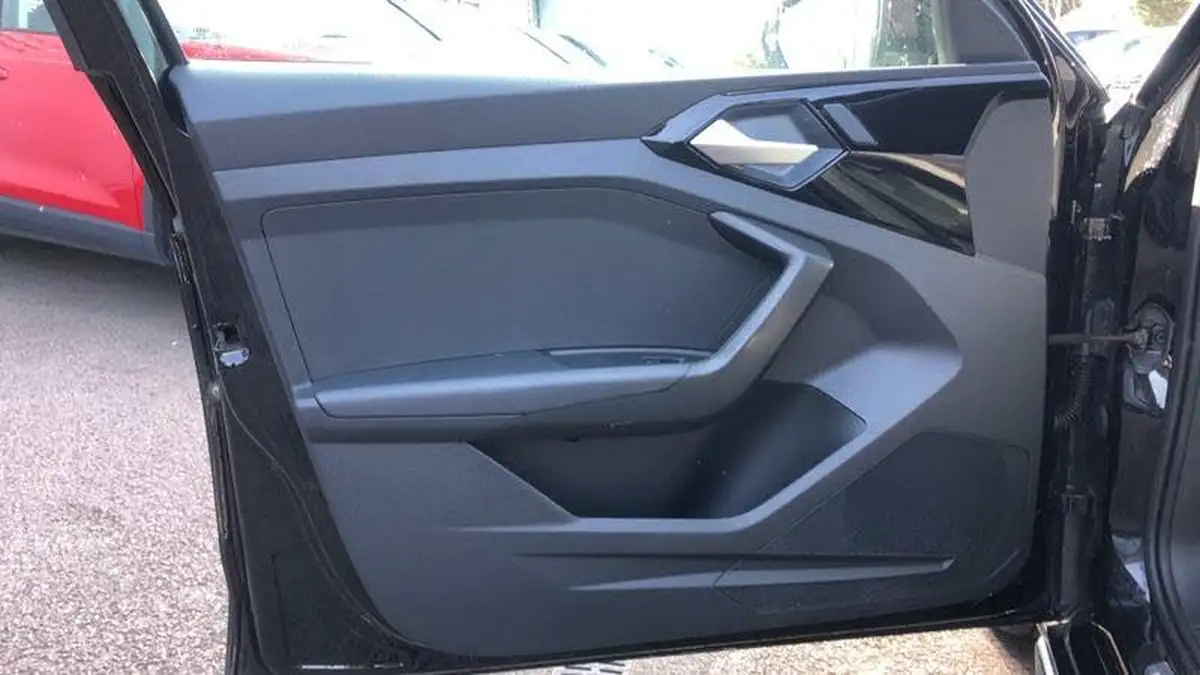 2021-audi-a1-10-30-tfsi-s-line-110ps-tronic-big-15