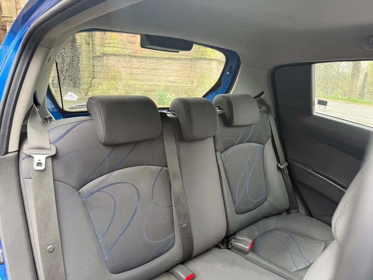 2010-chevrolet-spark-12-lt-big-17