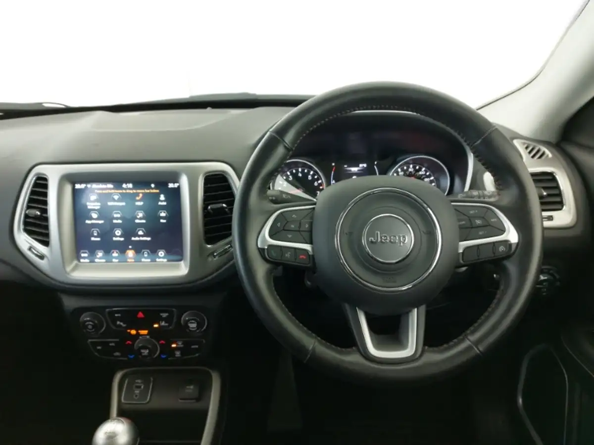 2024-cupra-born-e-v1-204ps-58kwh-big-6