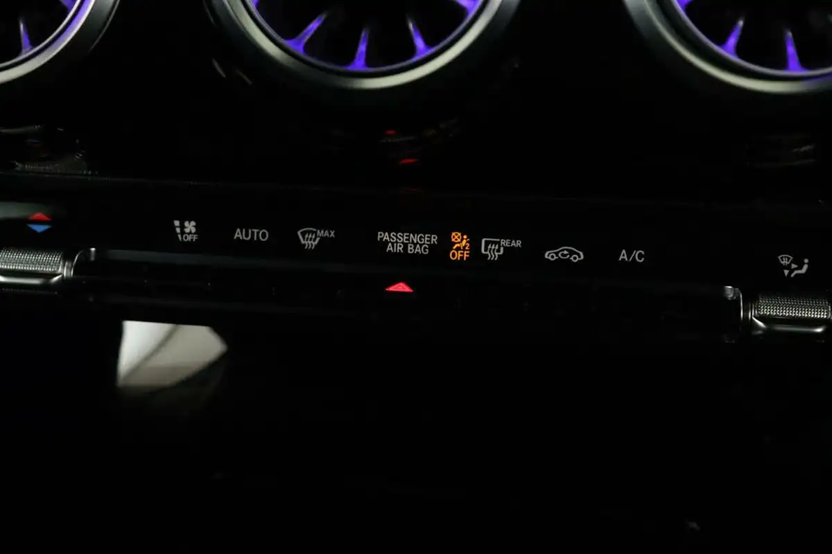 2023-mercedes-benz-a-class-13-a180-sport-executive-hatchback-5d-7g-dct-big-22