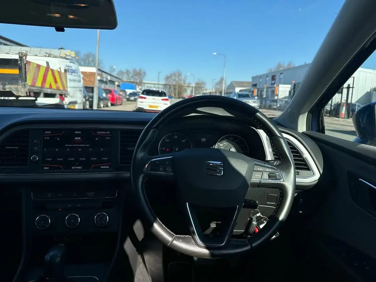 2019-seat-leon-16tdi-se-dynamic-ss-hatchback-dsg-big-14
