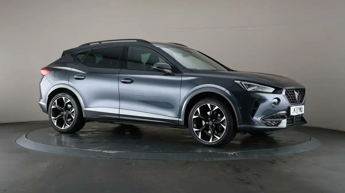 2021-cupra-formentor-14-e-hybrid-v2-big-48