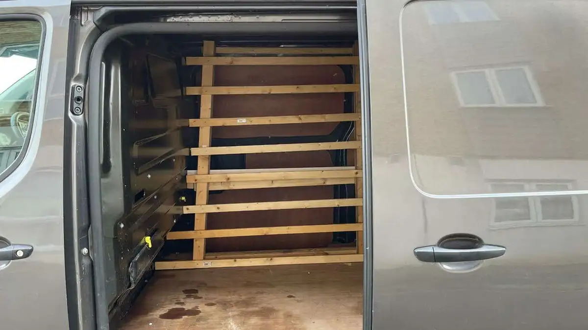 2019-citroen-dispatch-16bluehdi-x-m-1000-115pseu6-ss-big-32