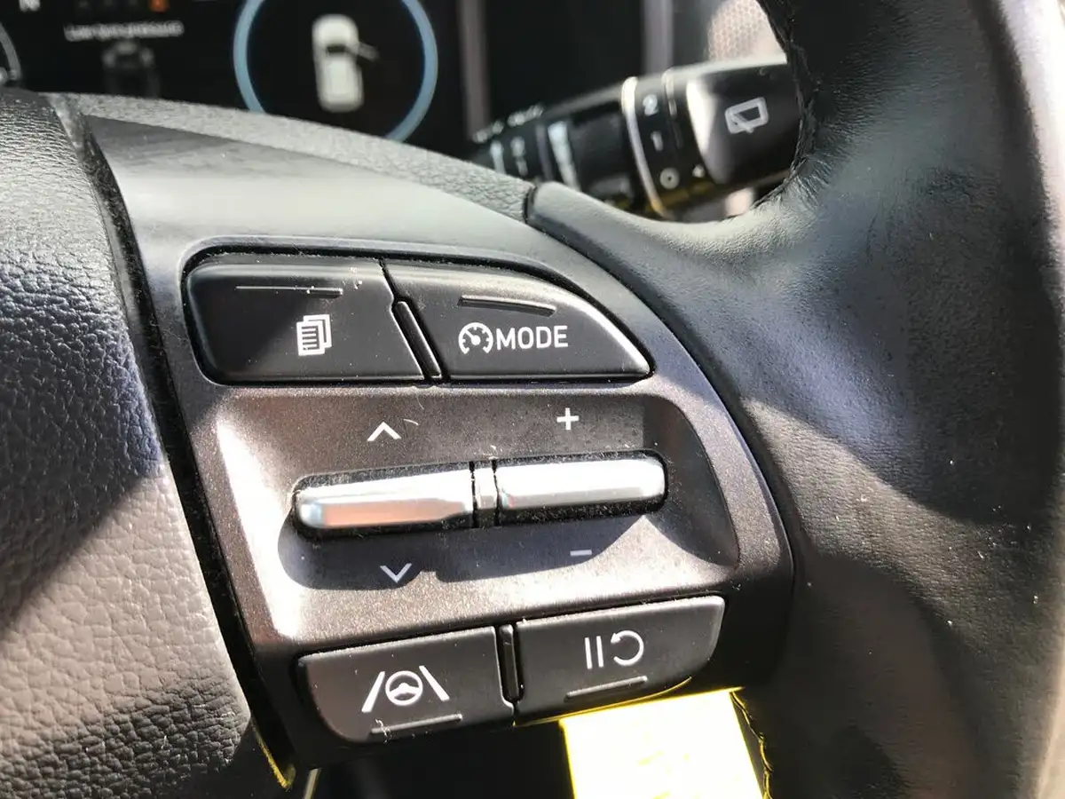 2022-hyundai-kona-10-t-gdi-se-connect-big-24