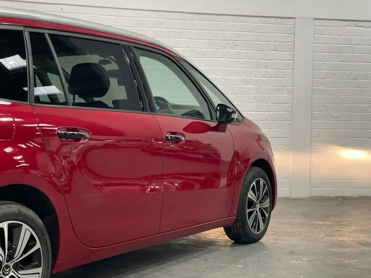 2017-citroen-grand-c4-picasso-16bluehdi-flair-big-62