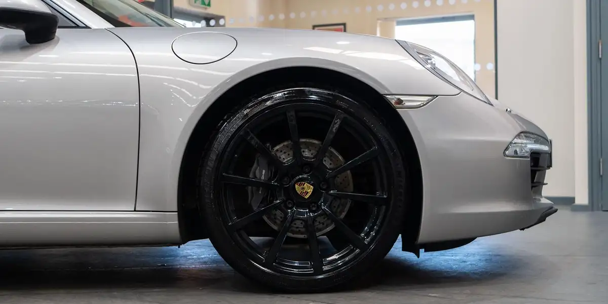 2012-porsche-911-34-carrera-coupe-pdk-big-9