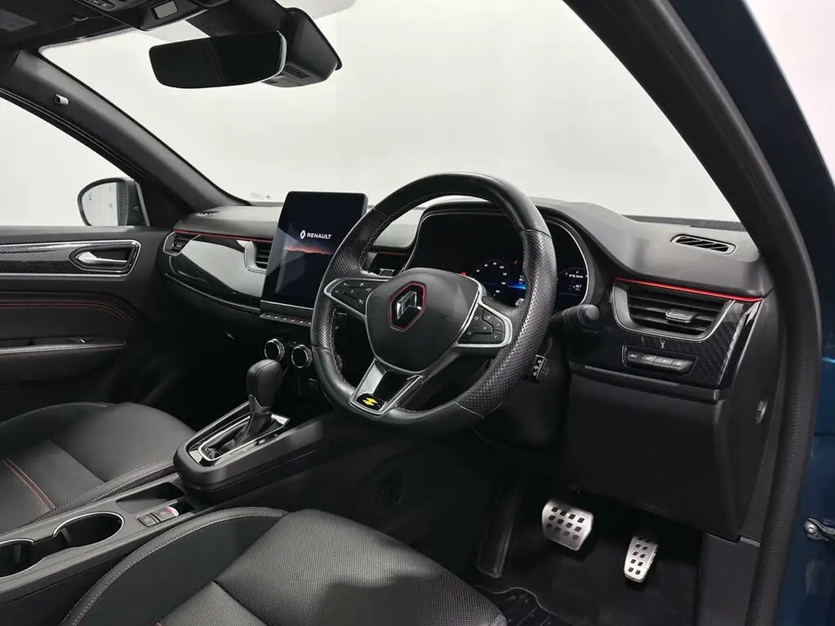 2023-renault-arkana-13-tce-rs-line-big-9