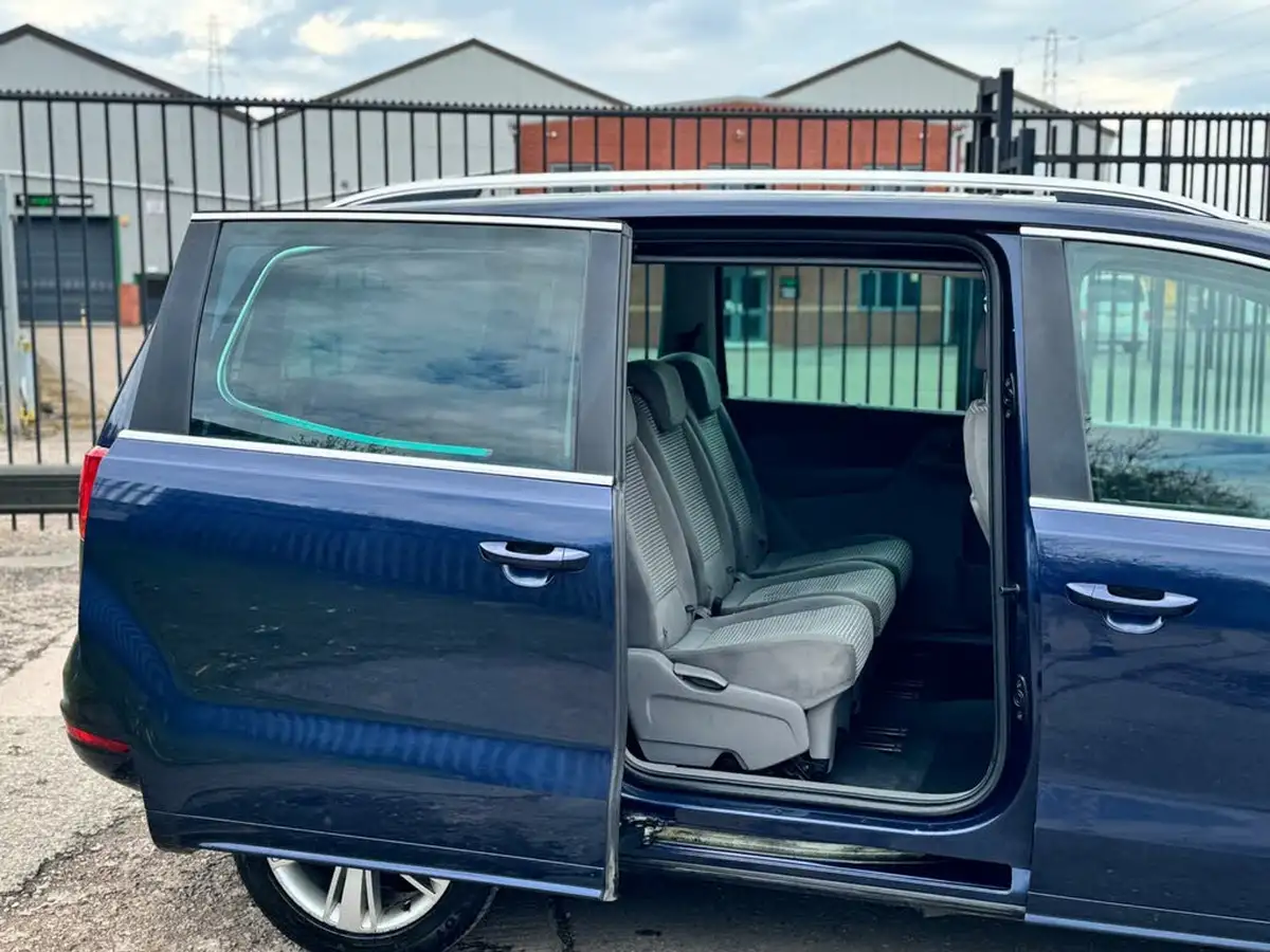 2015-seat-alhambra-20td-se-dsg-big-12