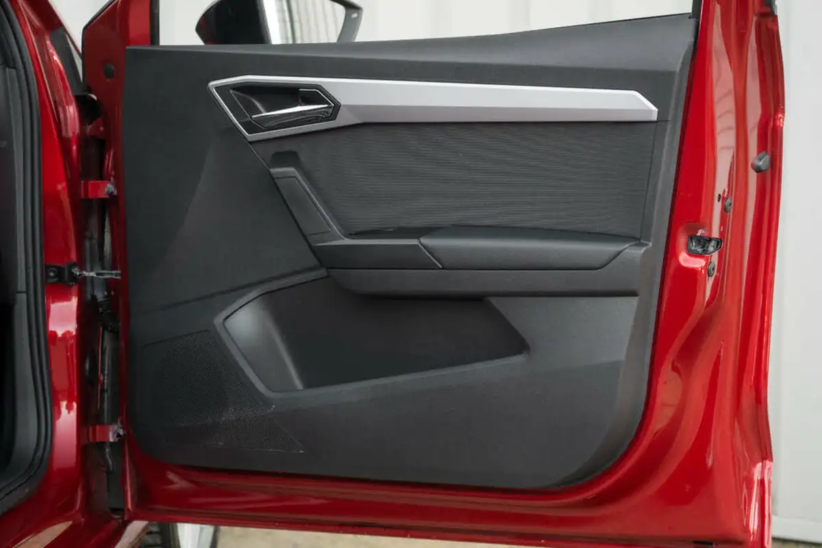 2020-seat-ibiza-10-tsi-fr-115ps-big-38