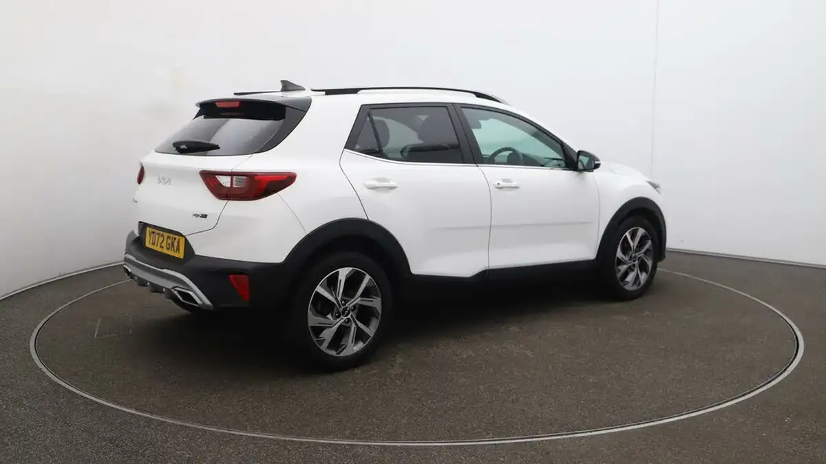 2022-kia-stonic-10-t-gdi-connect-dct-big-45